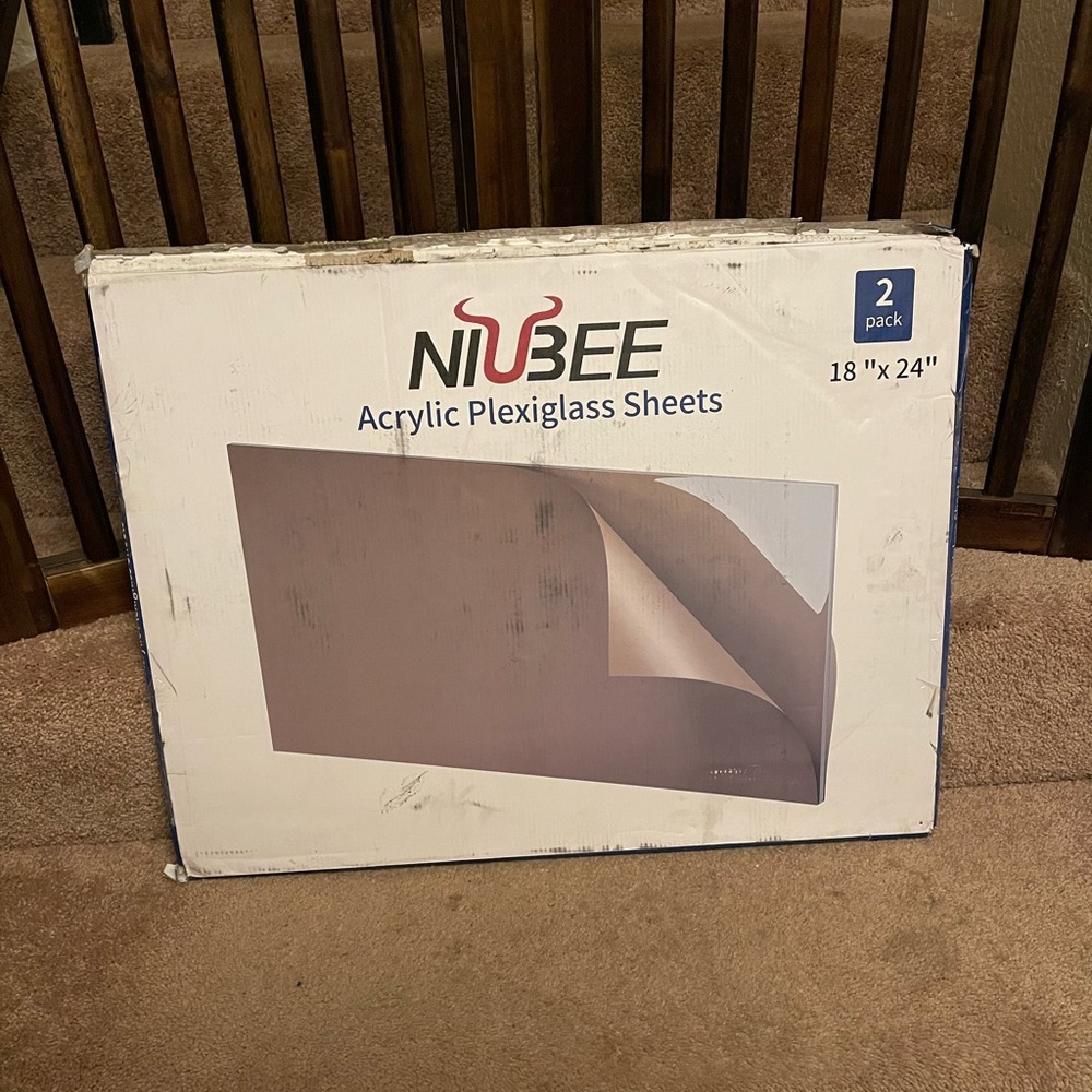 Acrylic plexiglass sheets